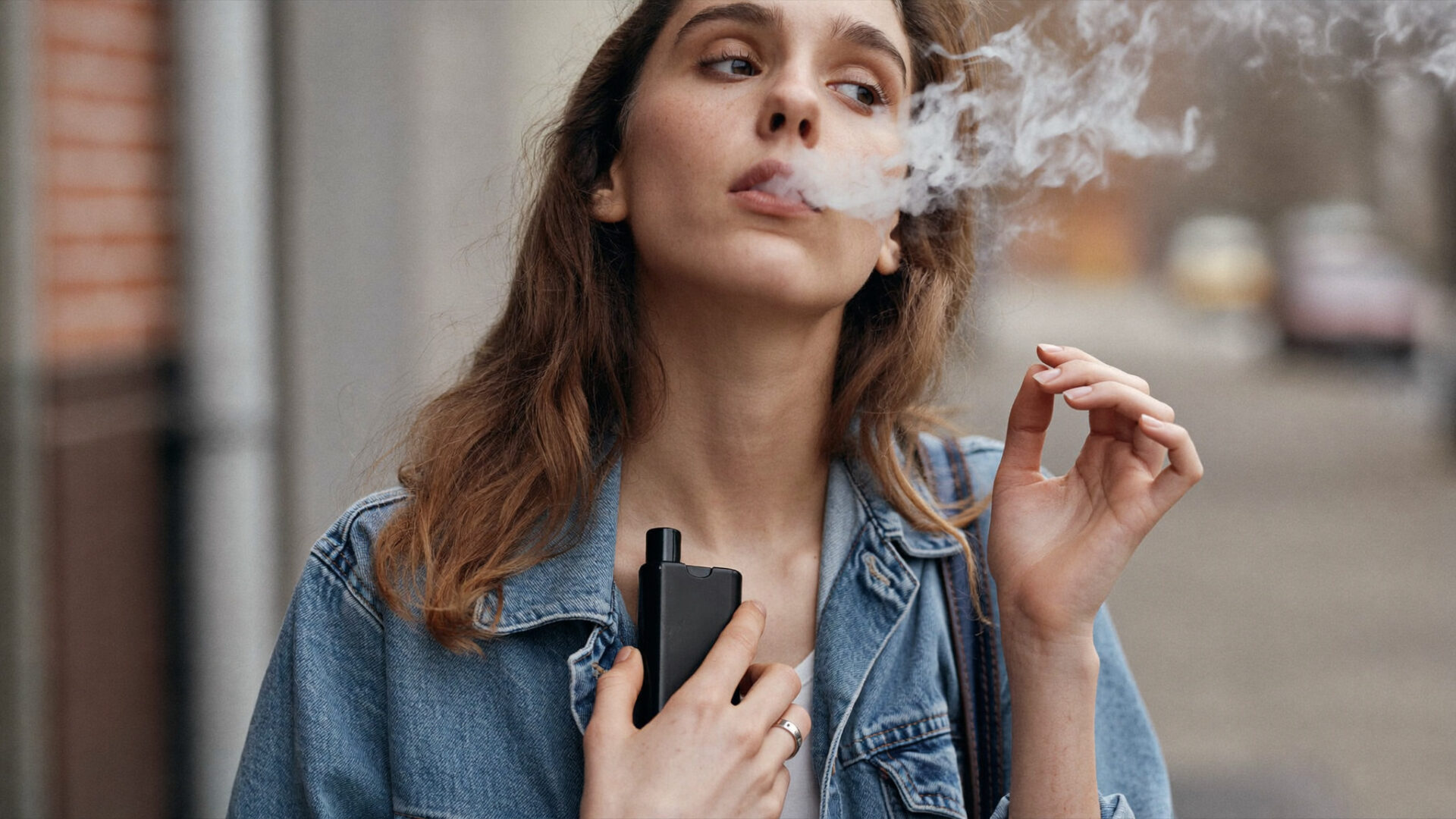 Is Vaping Bad for Your Teeth BMDH