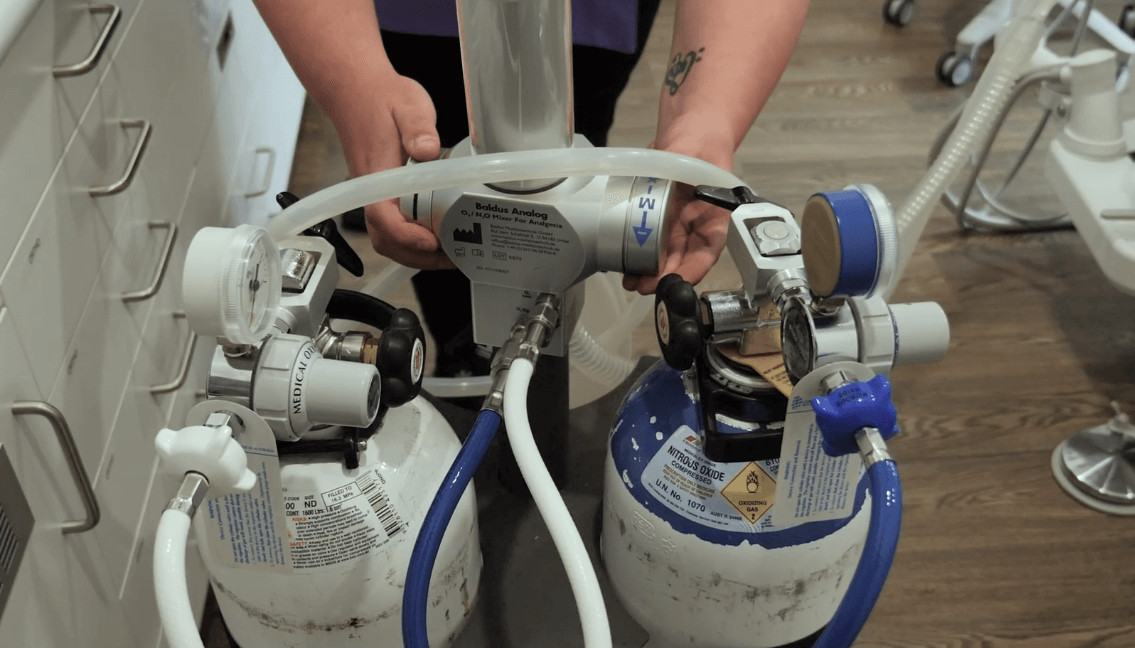 What Is Happy Gas and How Does It Help Anxious Patients